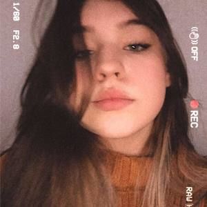 Meet your Posher, Addison